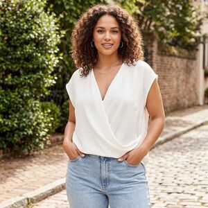 NWT City Chic Ciara Ivory Textured Wrap Top Blouse | Plus Size 18 | Quiet Luxury